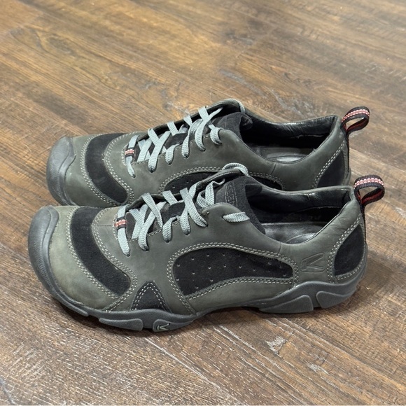 Keen Lace Front Low Top Sneaker Size 8.5 Men - Picture 5 of 10